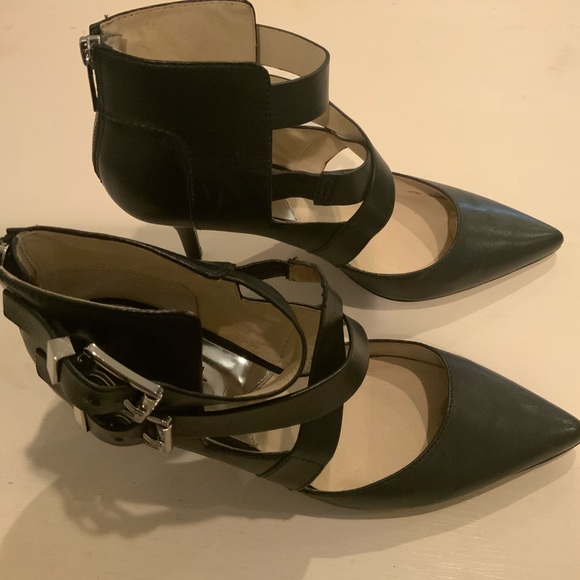 MICHAEL Michael Kors Shoes - MICHAEL | MICHAEL KORS Buckle Strap Kitten Heel 8M